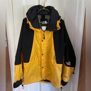 The North Face Vintage 90s Gore Tex Jacket Shell Summit Yellow. Mens Medium